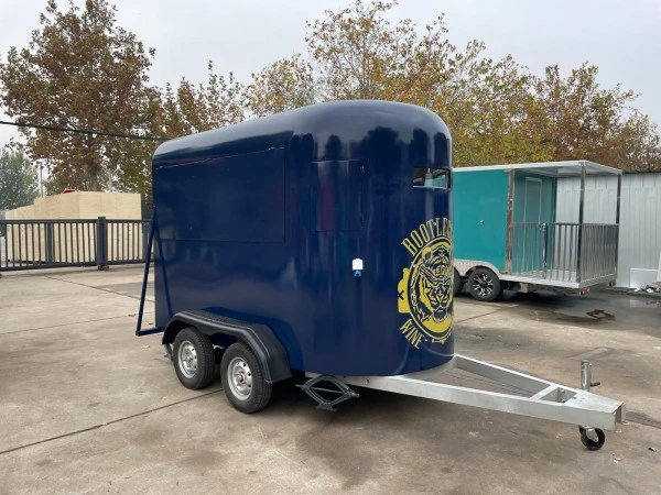 Vintage Horse Box Mobile Bar Trailer
